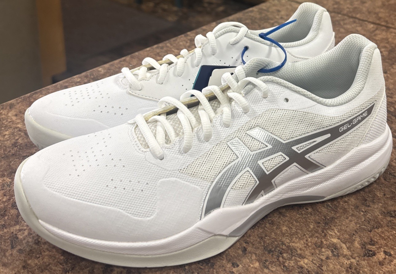 Size 9.5 Men’s Medium- ASICS GEL-Game 7 White
