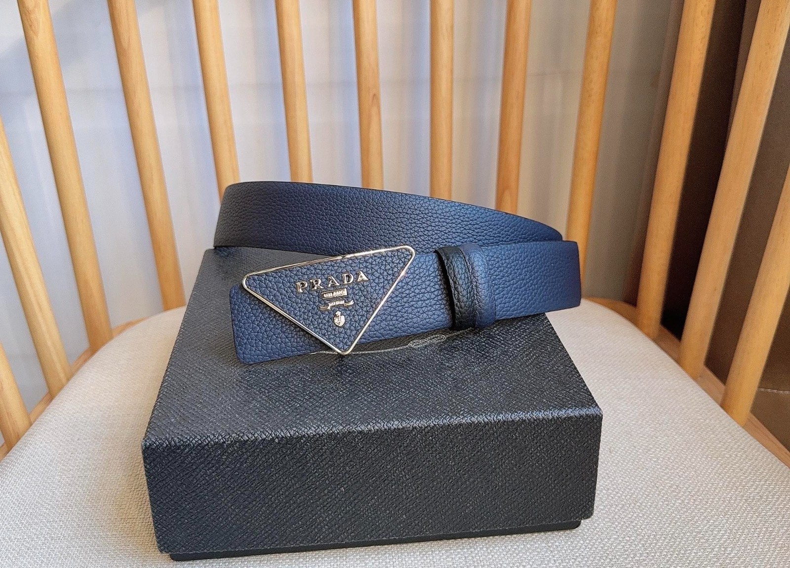 Prada men’s blue/black leather belt