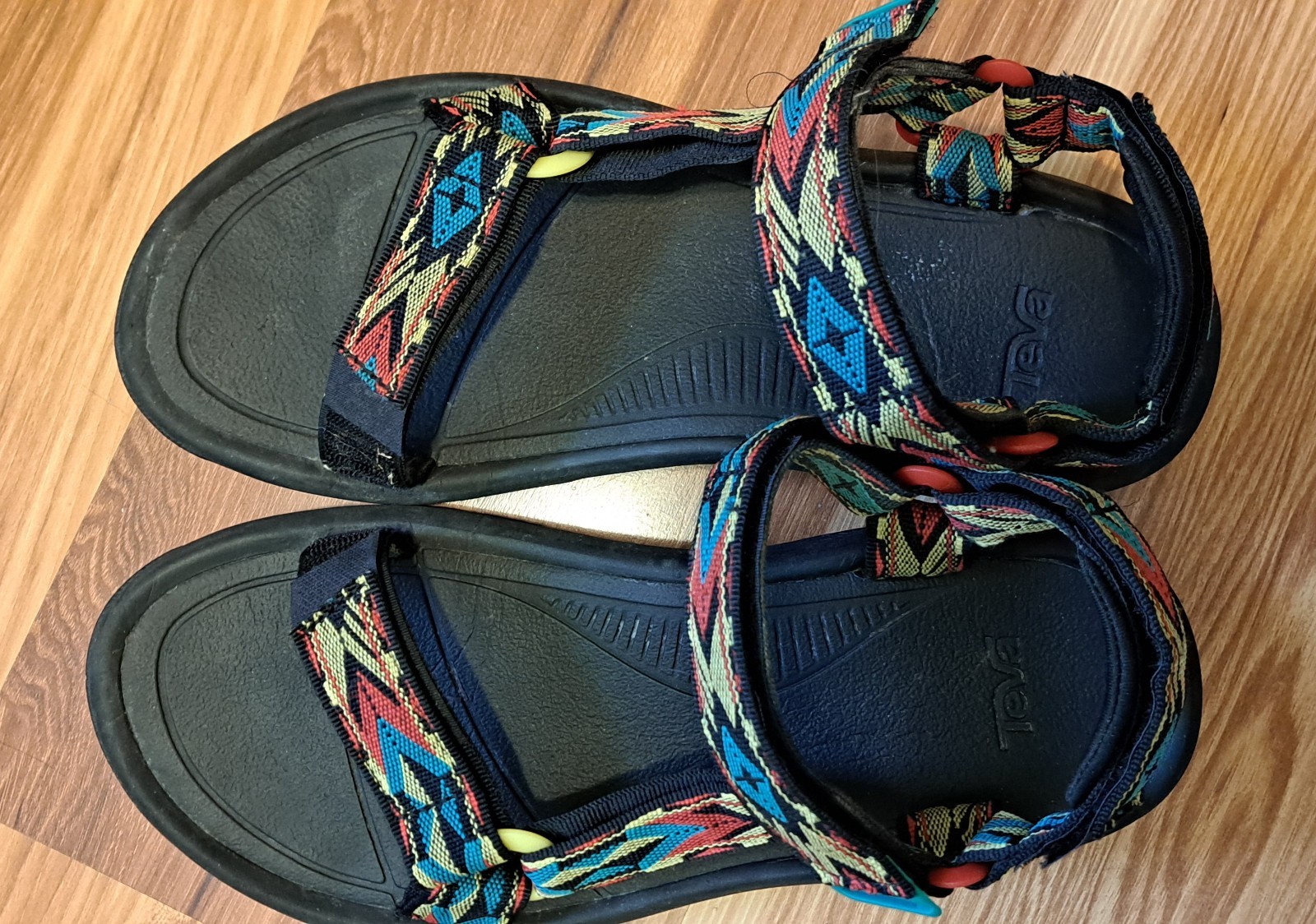Teva Hurricane XLT2 Sport Sandals Black Multi Color Geometric Straps Mens 9