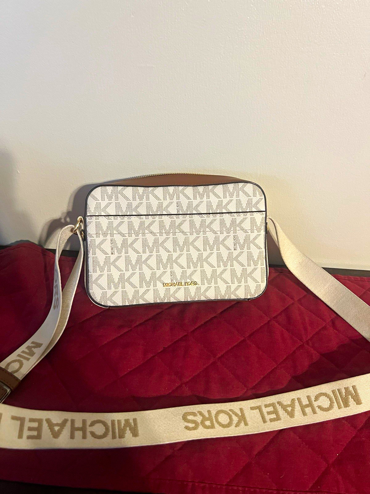 Michael Kors Signature MK Logo Zip Small Crossbody Beige/Brown Gold Strap