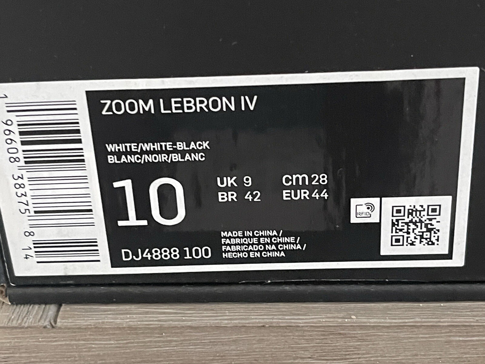 Nike Zoom LeBron 4 “Graffiti” – DJ4888-100 Mens size 10 New in Box Limited Ed
