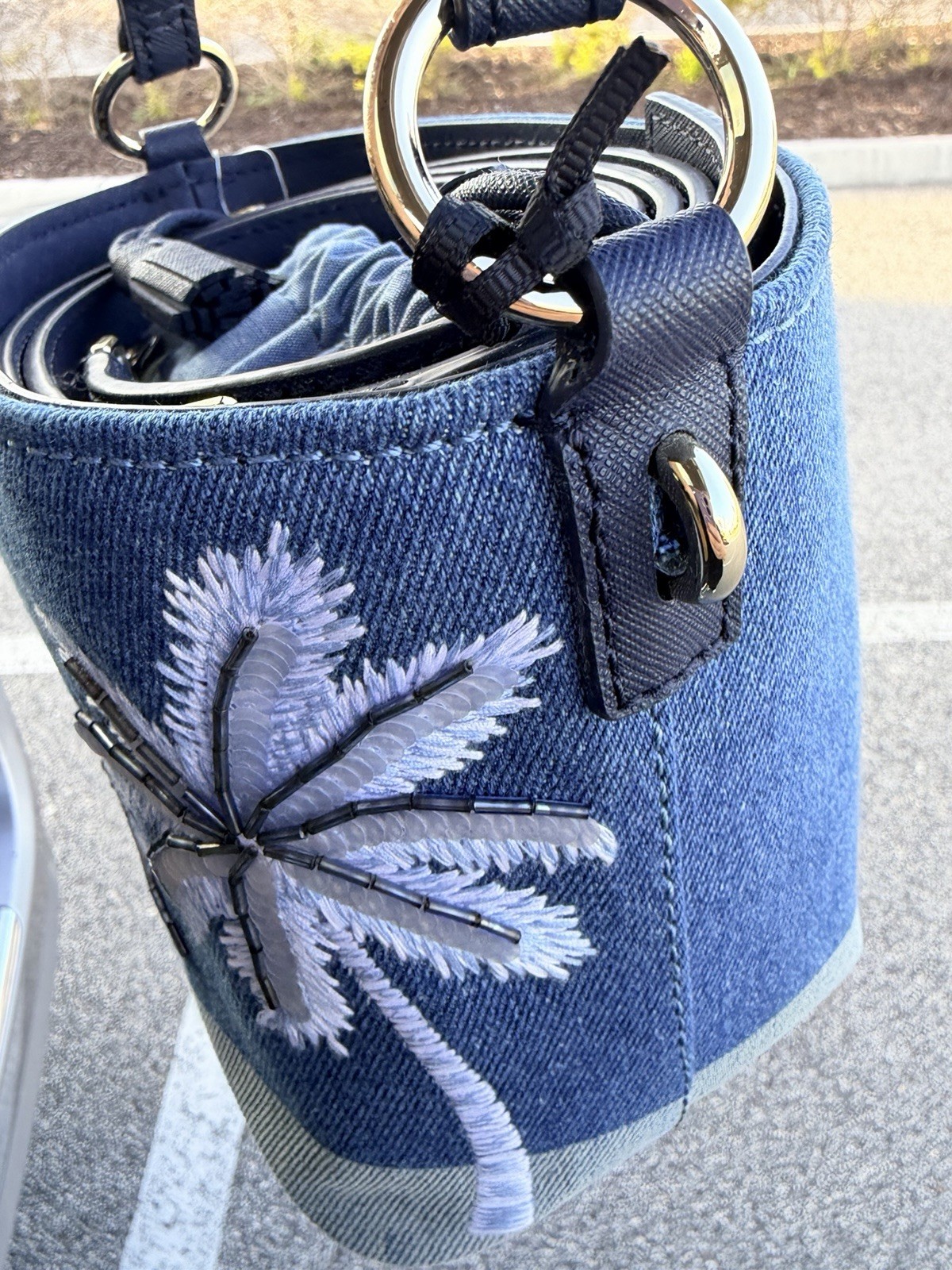 KATE SPADE Blue CALIFORNIA DREAMING Denim Pippa BUCKET BAG Sequin PALM TREES New