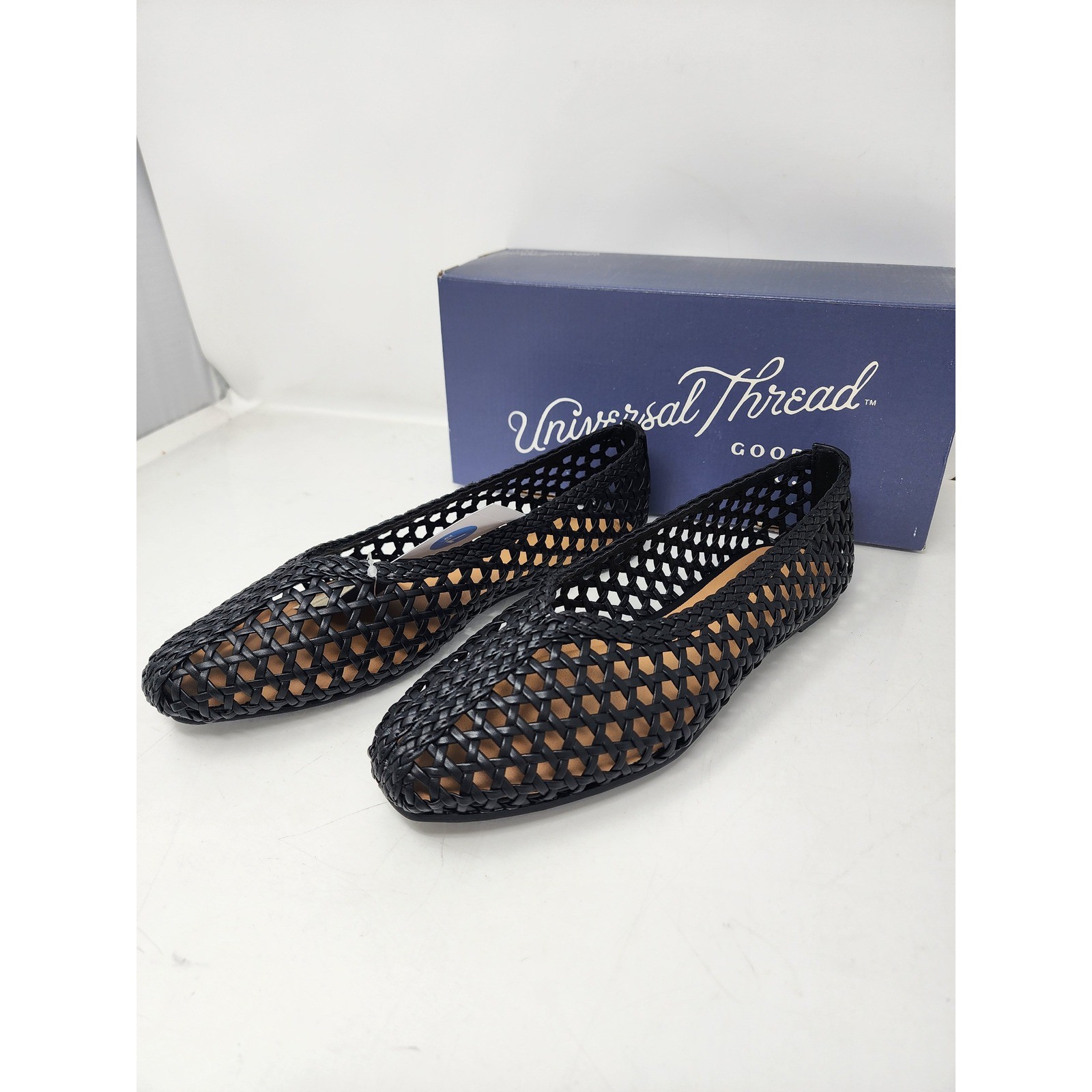 Universal Thread Gia Black Woven Ballet Flats Memory Foam Almond Toe Shoes 7.5