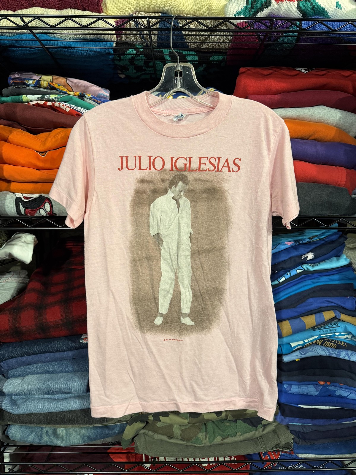 Vintage CHED By Anvil Shirt Mens Medium Pink Julio Iglesias 1986 Concert Tee 80s