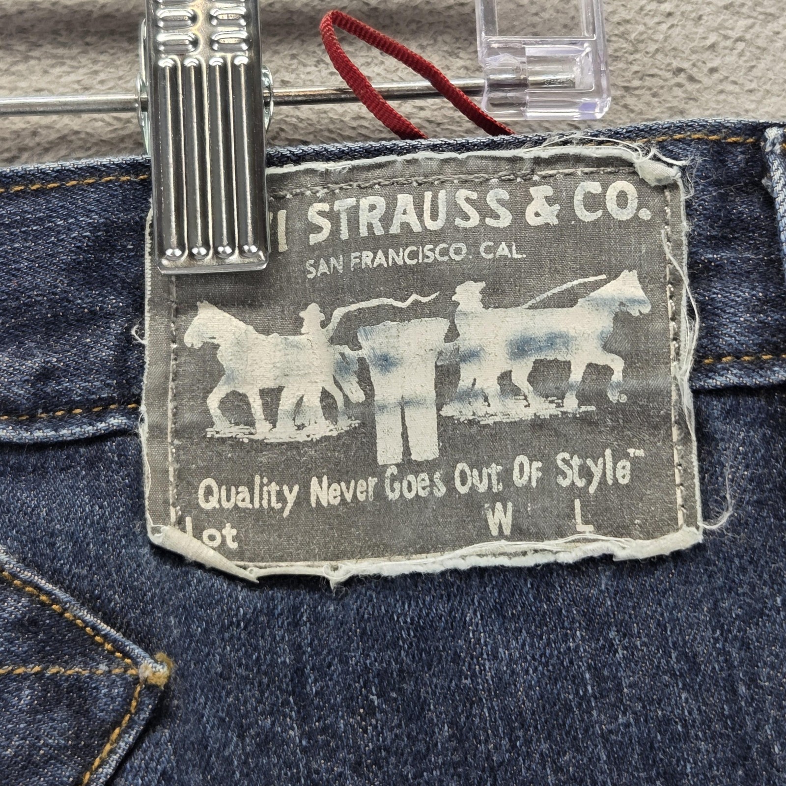 Vintage Levis Engineered Jeans Mens 34×32 Blue Buckle Back Twisted One Pocket