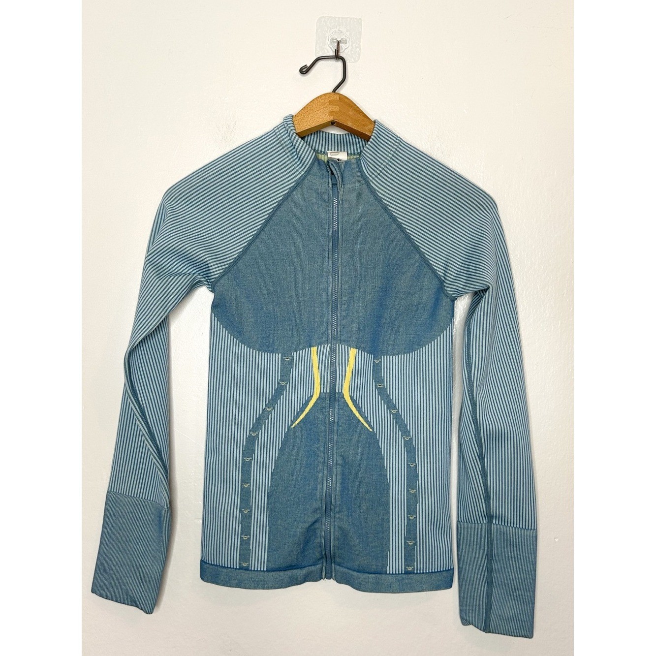 Fabletics Womens Cassidy Seamless Zip Front Jacket Blue Athletic Jacket XS