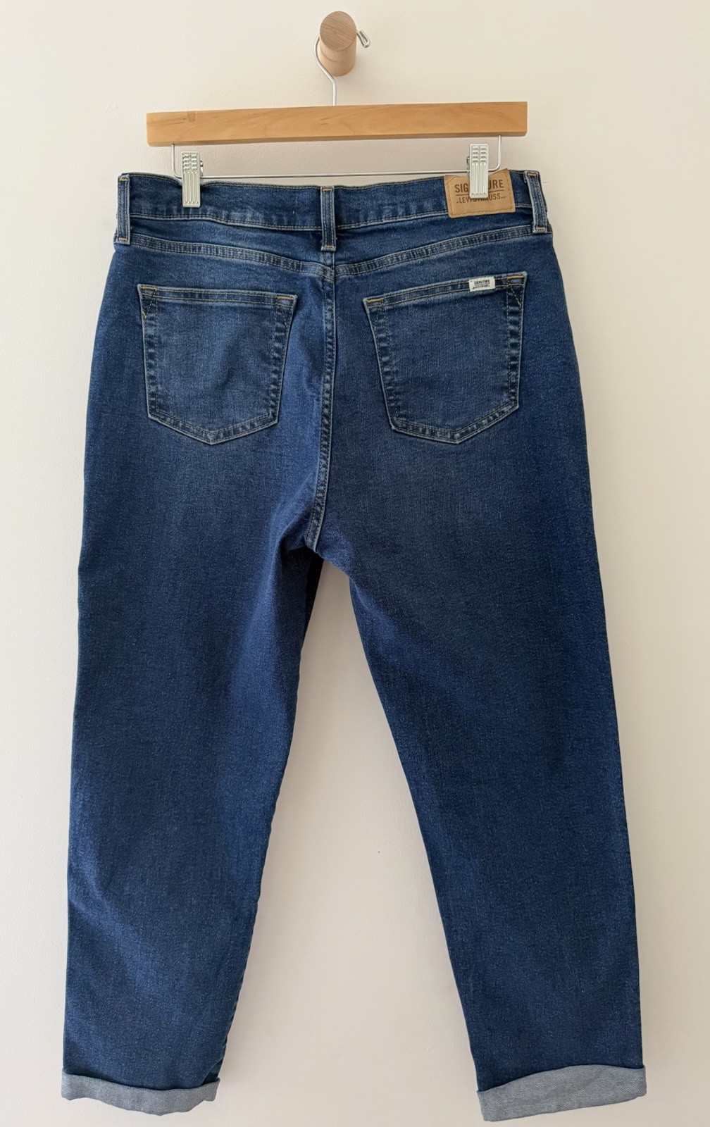 Signature Levi Strauss Heritage Boyfriend Women’s Cuffed Denim Cropped Pants 29