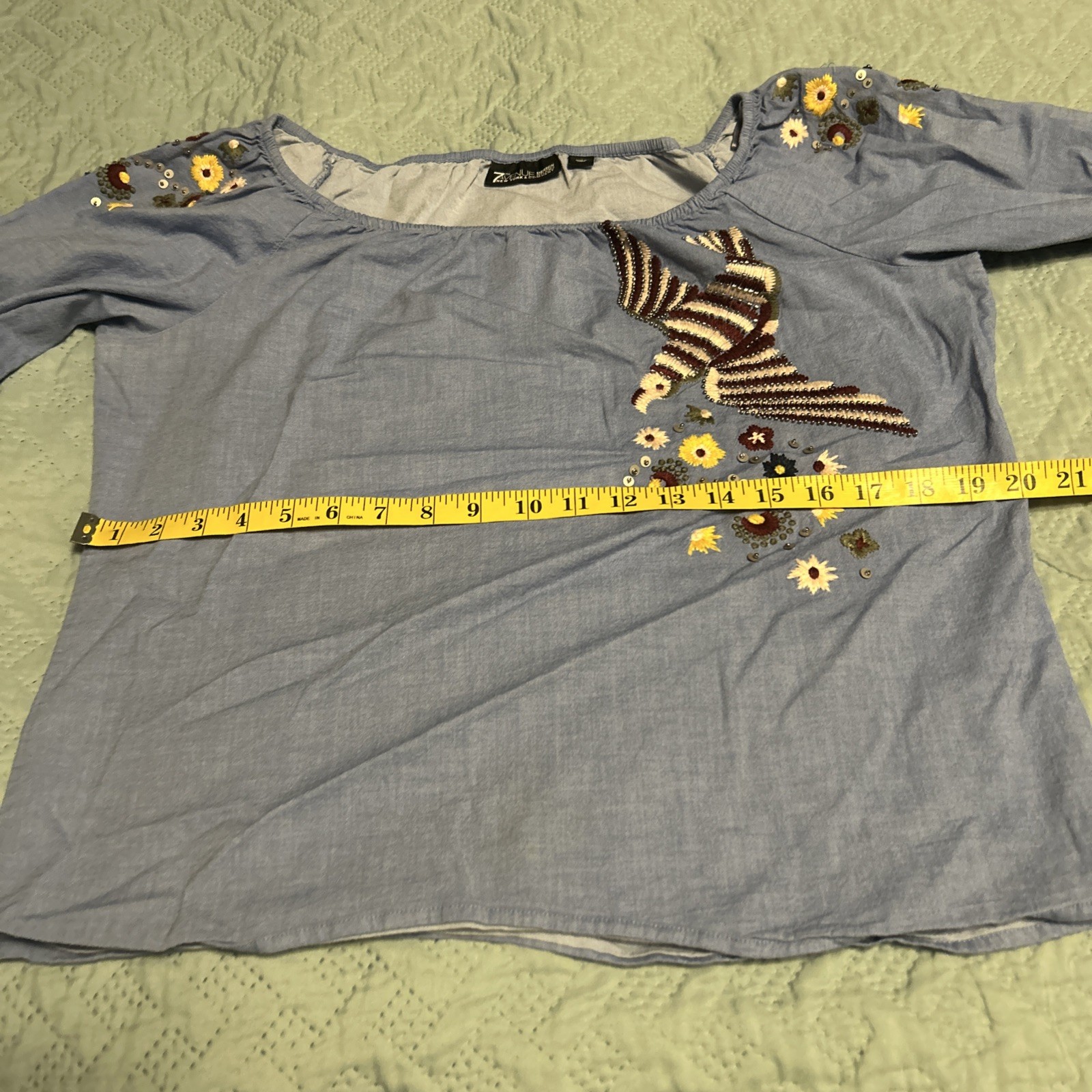 7TH AVENUE NEW YORK & COMPANY DESIGN STUDIO blue top with embroidery Size Small