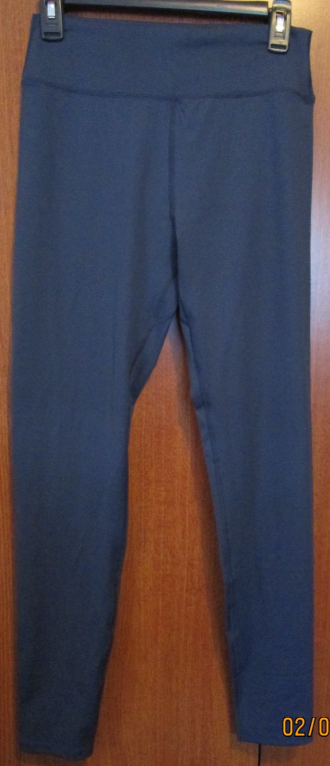 New Black Leggings Pants Sz XL Polyester Spandex Waist 26 + Inseam 30 in NWOT