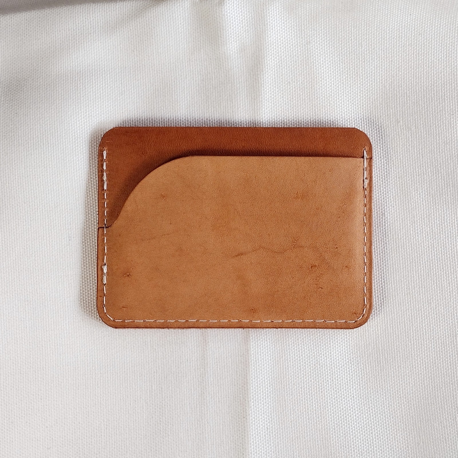handmade 100% real leather card holder aged natural veg tan