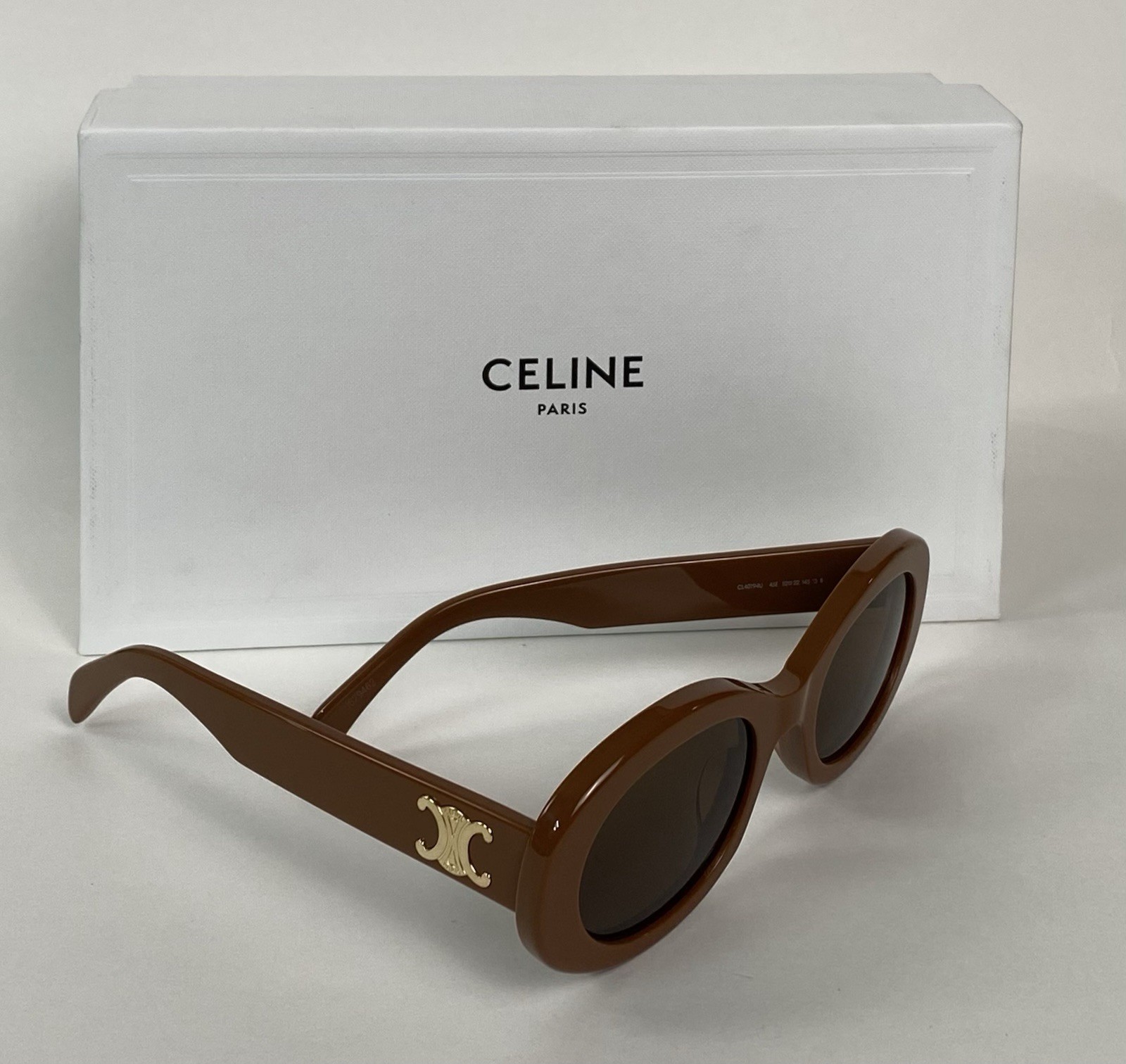 CELINE Triomphe CL40194U Oval Sunglasses Brown Italy w/Full Set Logo
