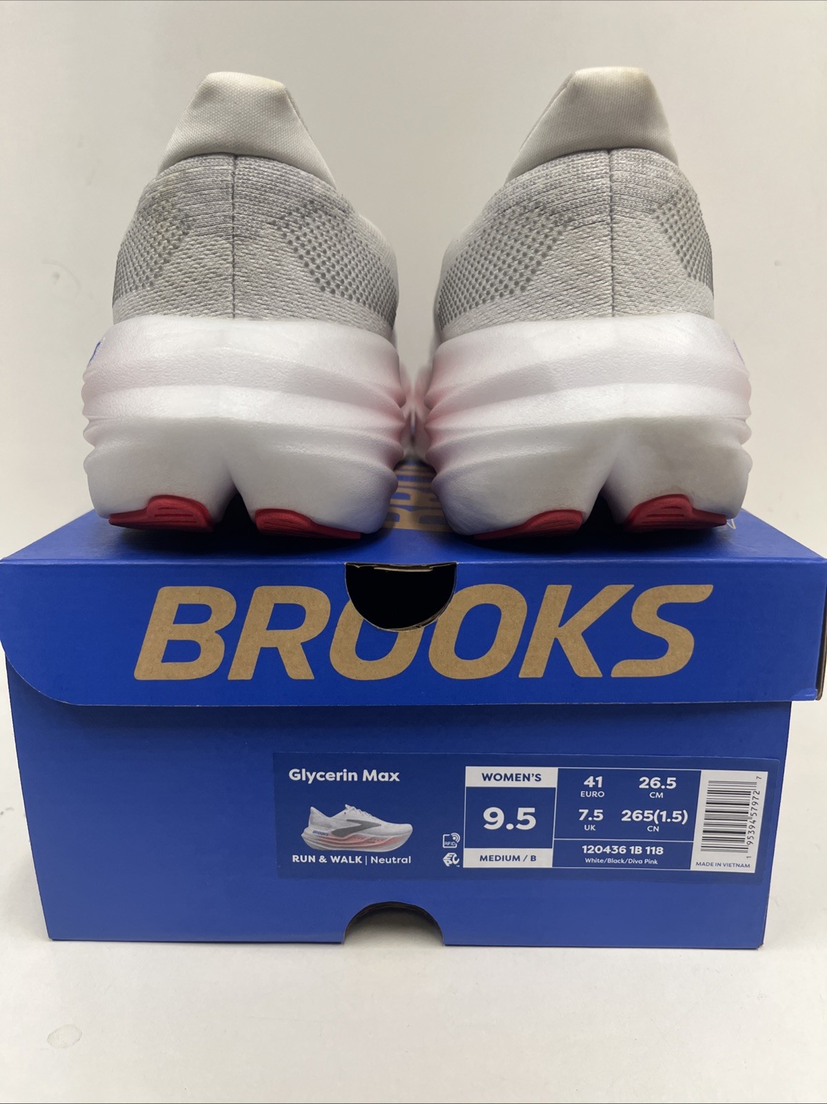 Brooks Glycerin Max Women’s Running Shoes Size 9.5 USED — CLEANED, with box