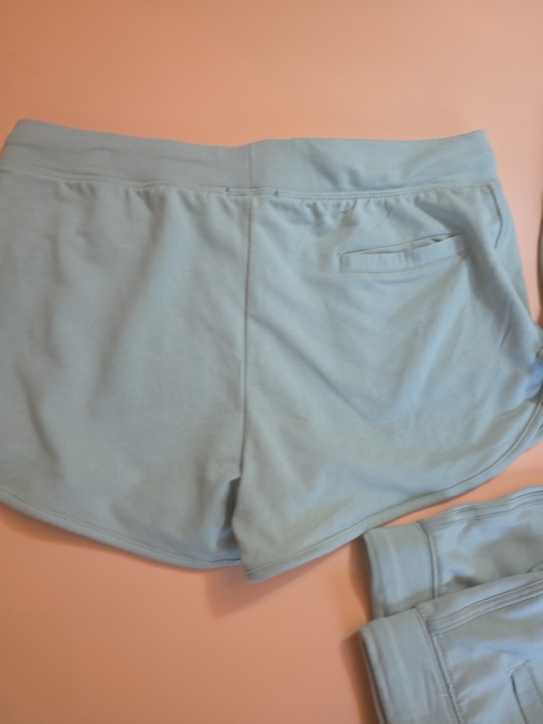 Ambiance Clash Bouclé Women’s Shorts Size Large Sage Green Drawstring Casual Lou