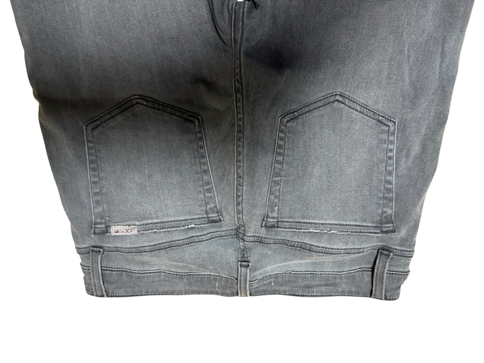 Joe’s Jeans Gray Denim Straight Jeans Button Fly 5-Pocket Coin Pocket Logo