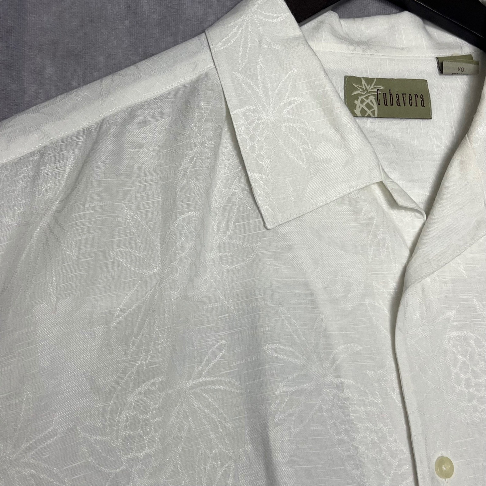 Cubavera Button Down Shirt Men XL White Excellent Linen Blend Jacquard Pineapple