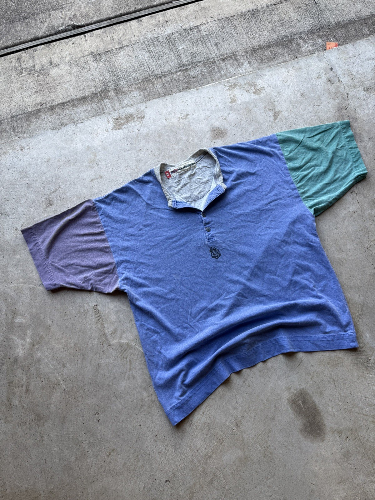 Quiksilver Colour Block Henley Neck Shirt Mens Vintage 80s 90s USA Made Surf