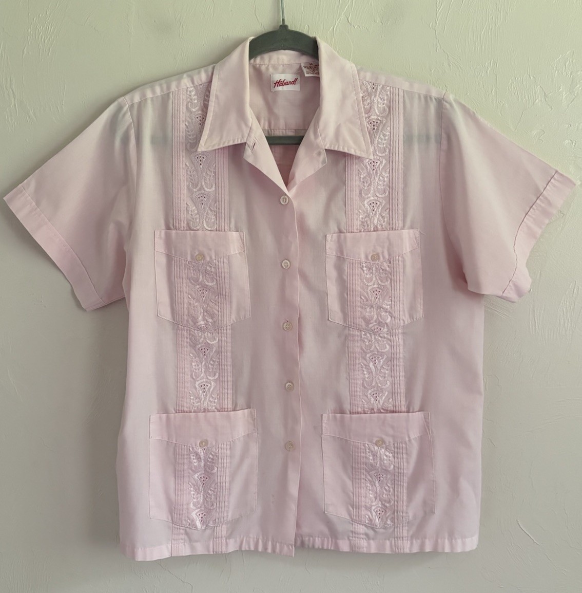 Vintage ’80s Haband! Pink Guayabera Embroidered Mexican Button-Up Shirt Size M