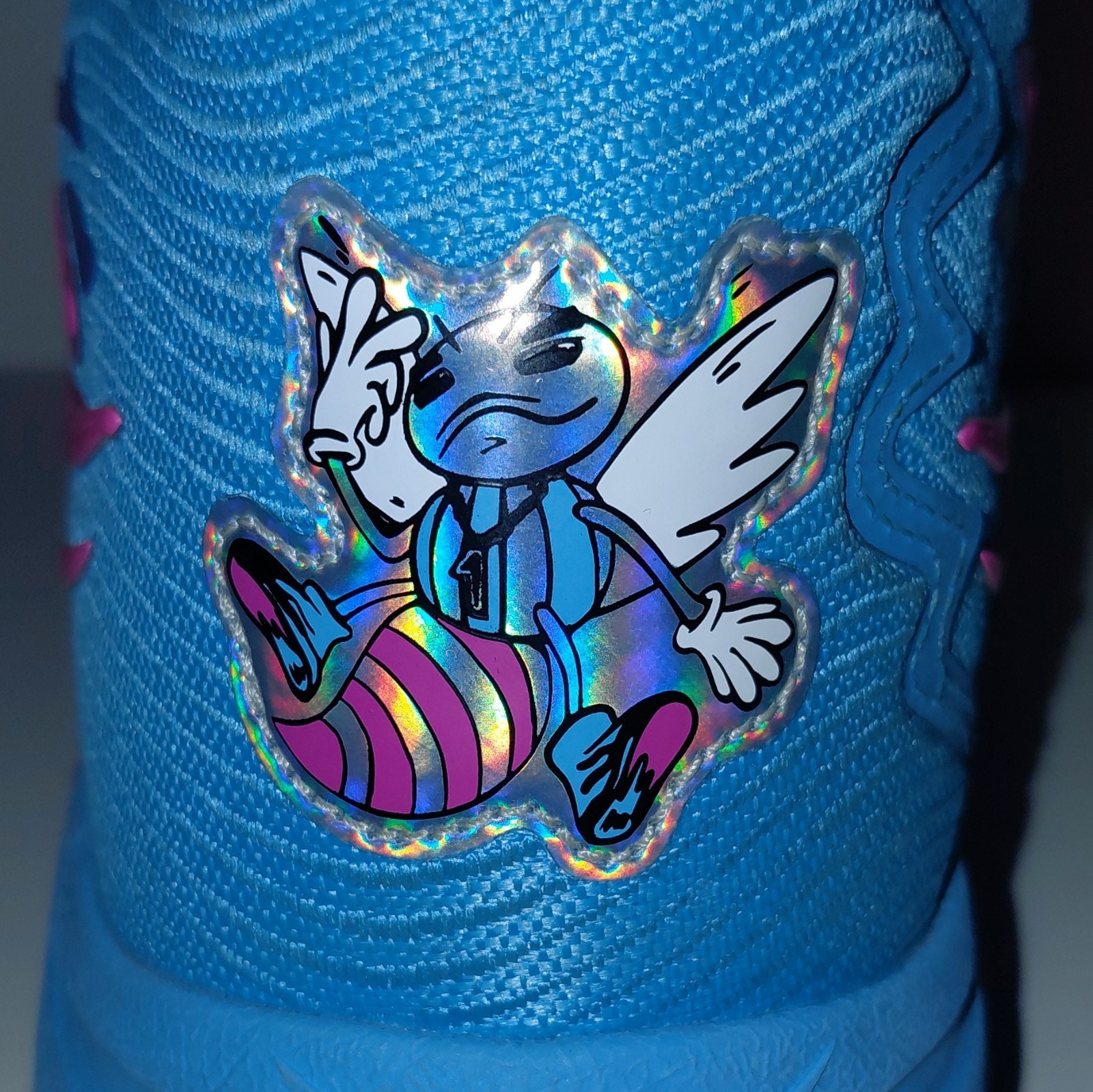 PUMA MB.04 Iridescent Deep Orchid/Poison Pink Mid Top Basketball 310836-01