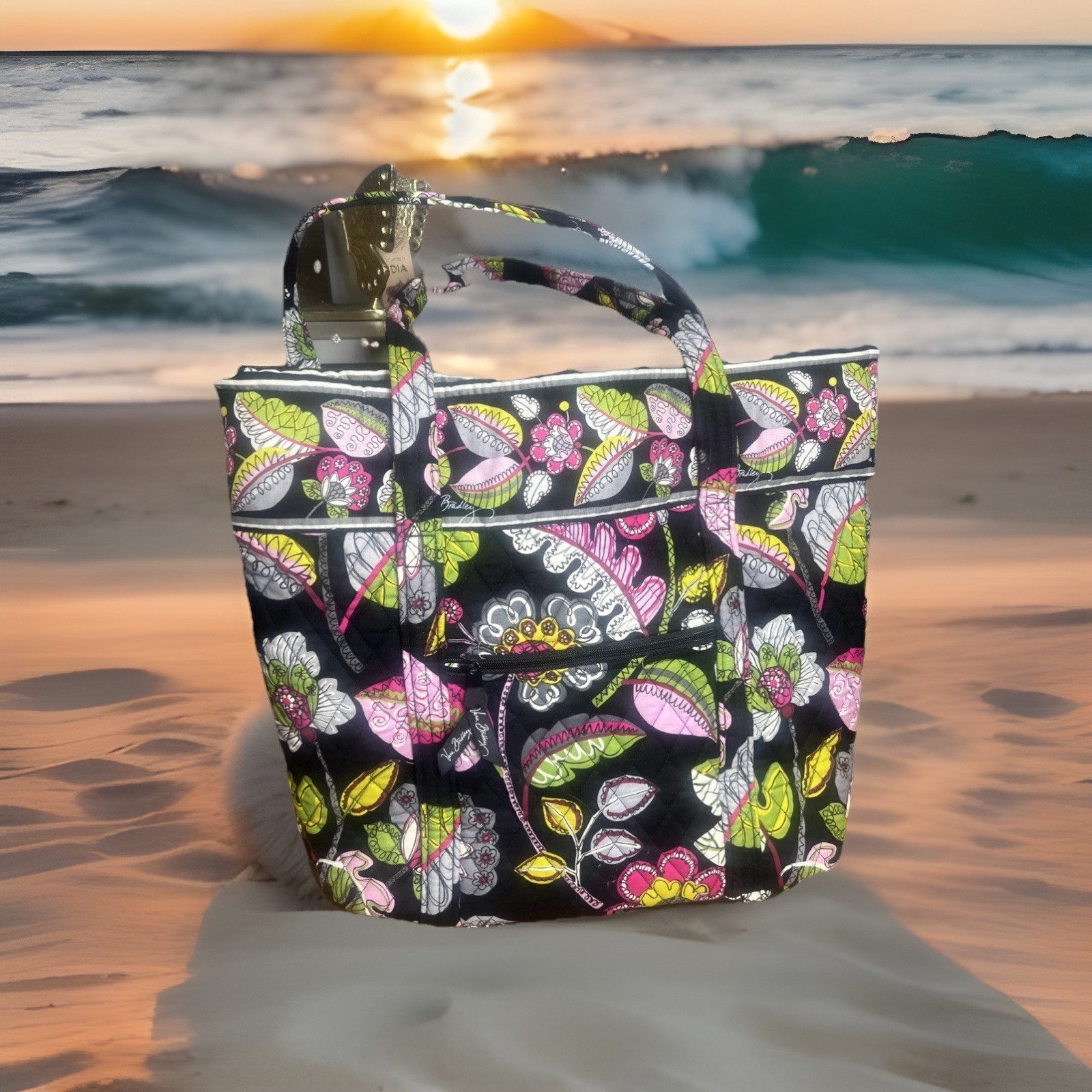 NWT Vera Bradley (2014) Retired Moon Blooms Floral Print Turnlock Tote Boho Chic