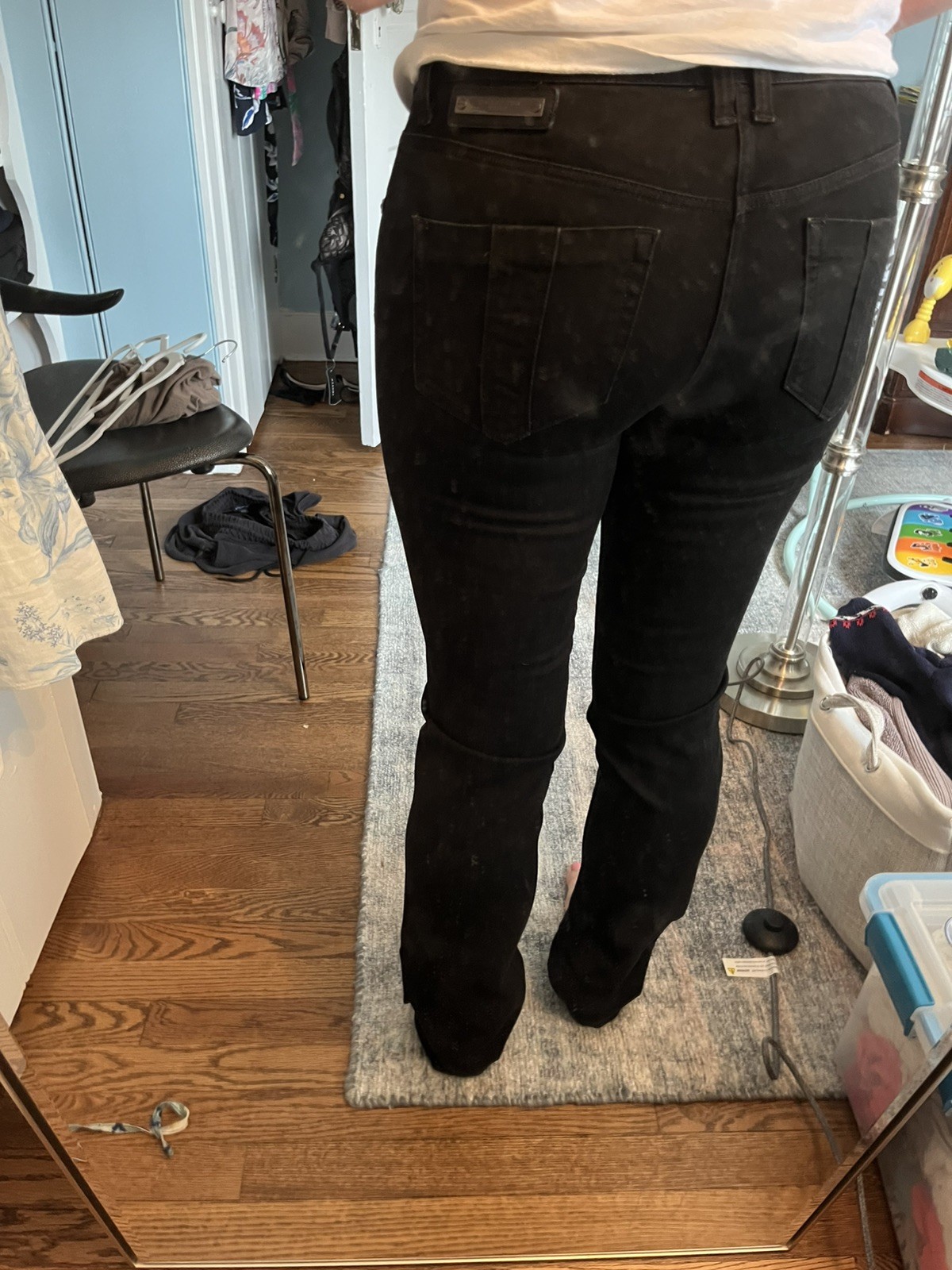 Burberry Brit Women’s Black Denim Jeans Size 27R – Pre-owned