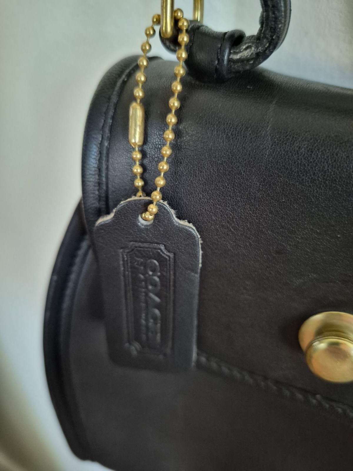 VintageRARE Authenticated Coach DERBY purse Black Turn Lock Crossbody Top Handle