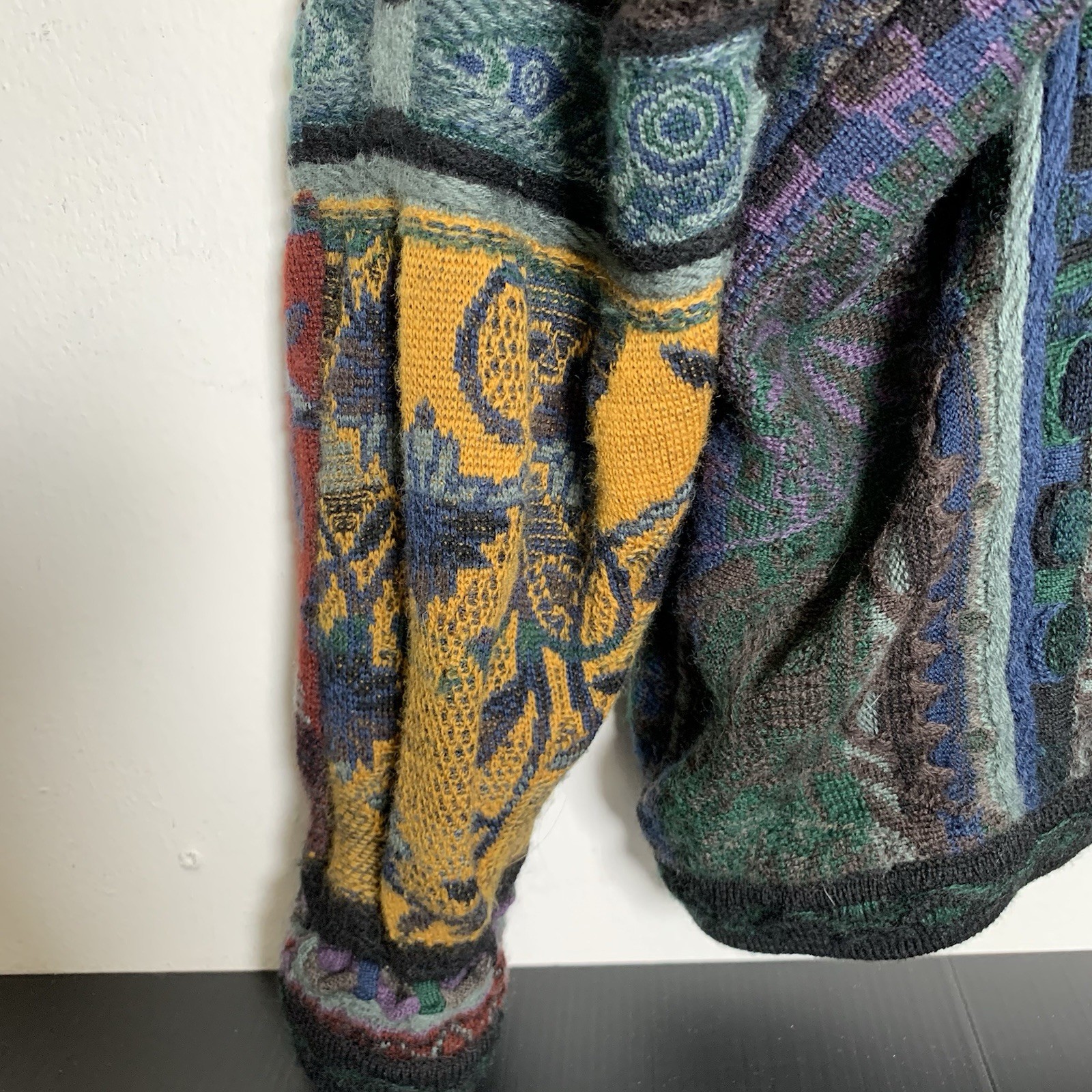 GOOGI – Men’s Pure New Wool Multicolor 3D Knitted Cardigan Sweater – Size: L