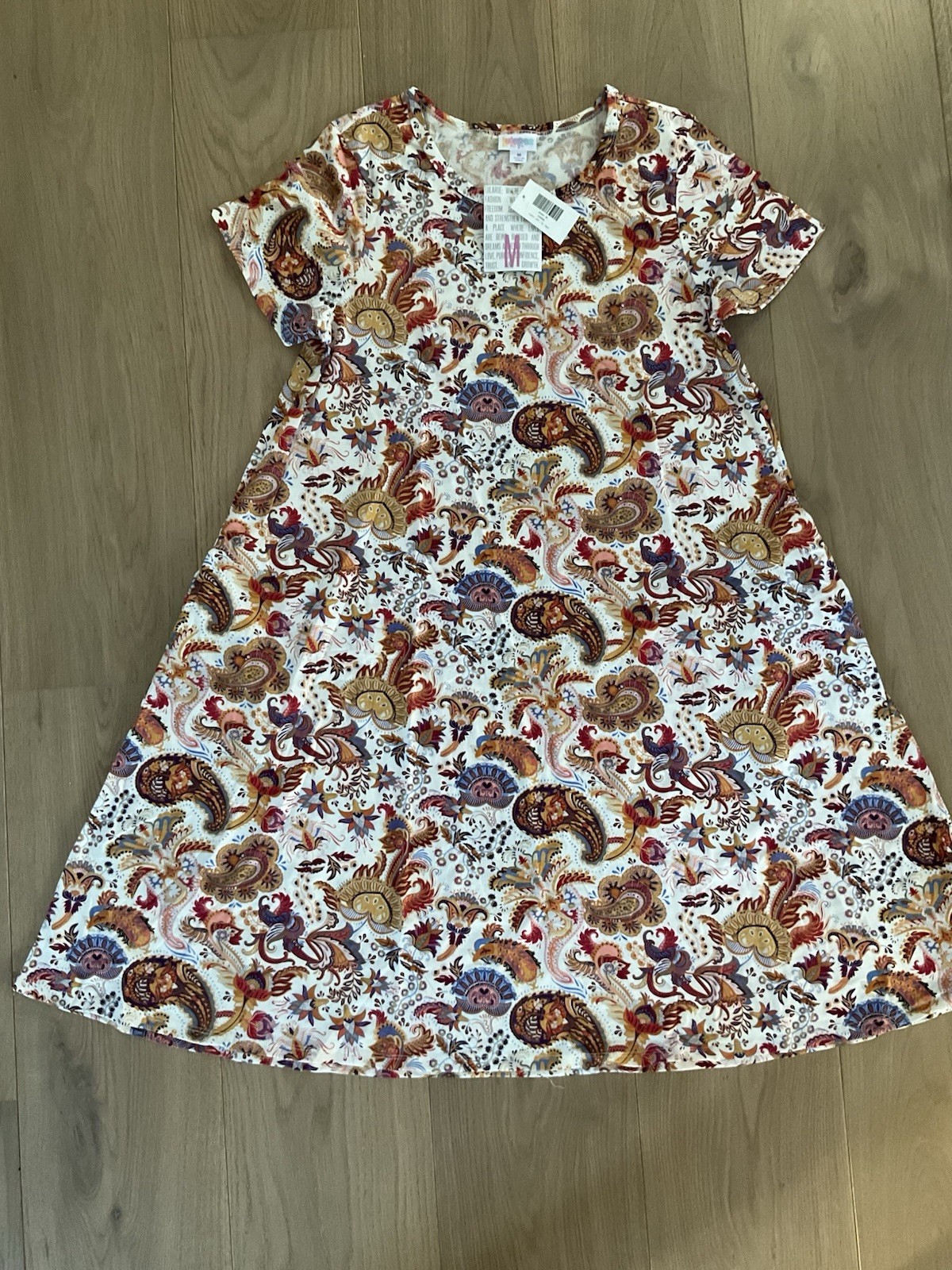 NWT LuLaRoe Medium Jessie Dress – As Pictured