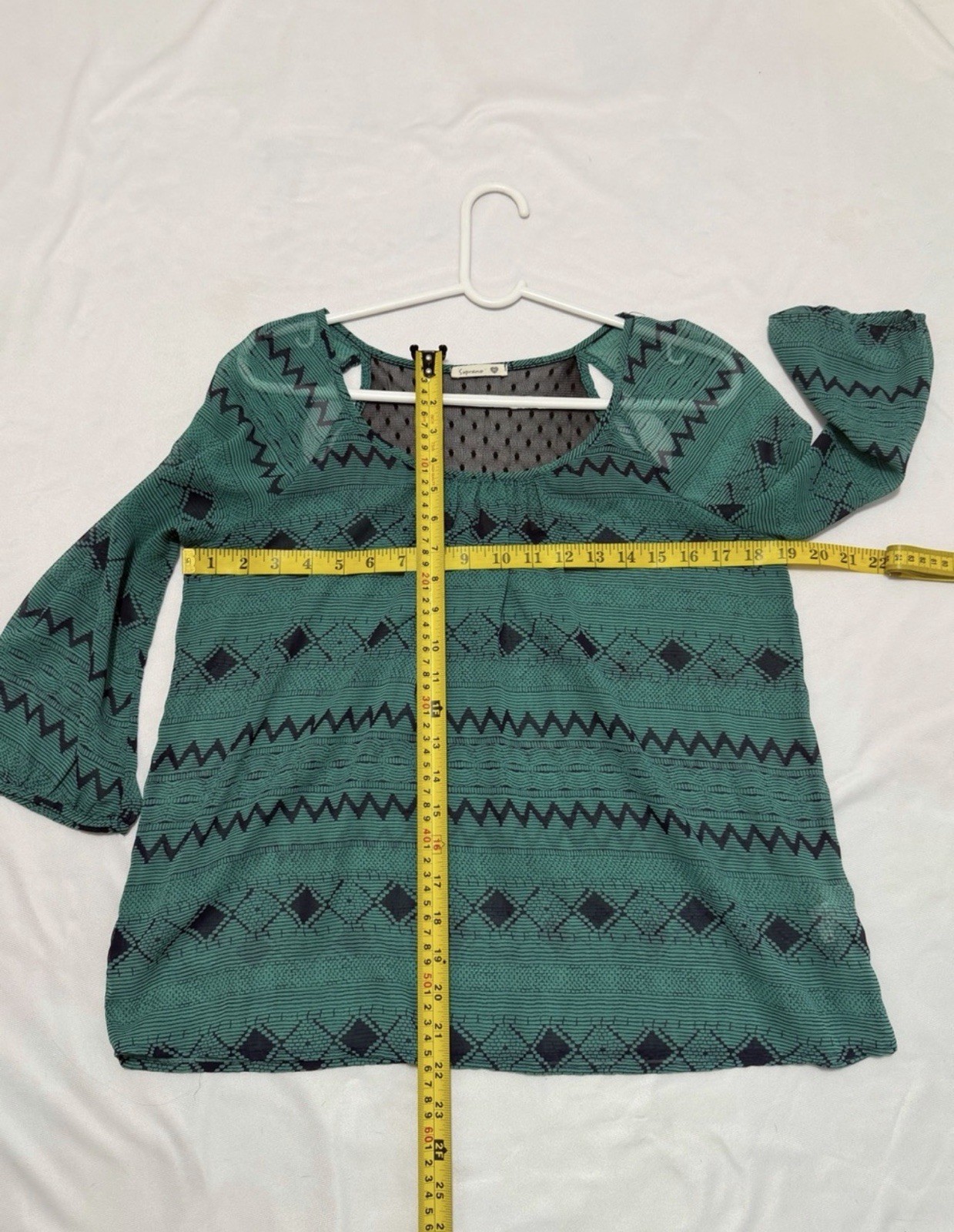 Soprano Women’s M Green/Black Geometric Scoop Neck 3/4 Sheer Mesh Yoke Blouse