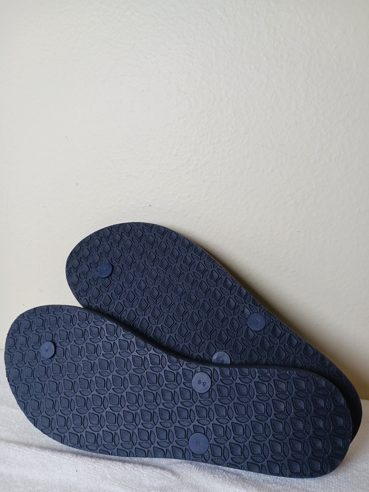 Reef Women’s Blue Glitter Mermaid Thong Flip Flop Sandals US 9 EU 40
