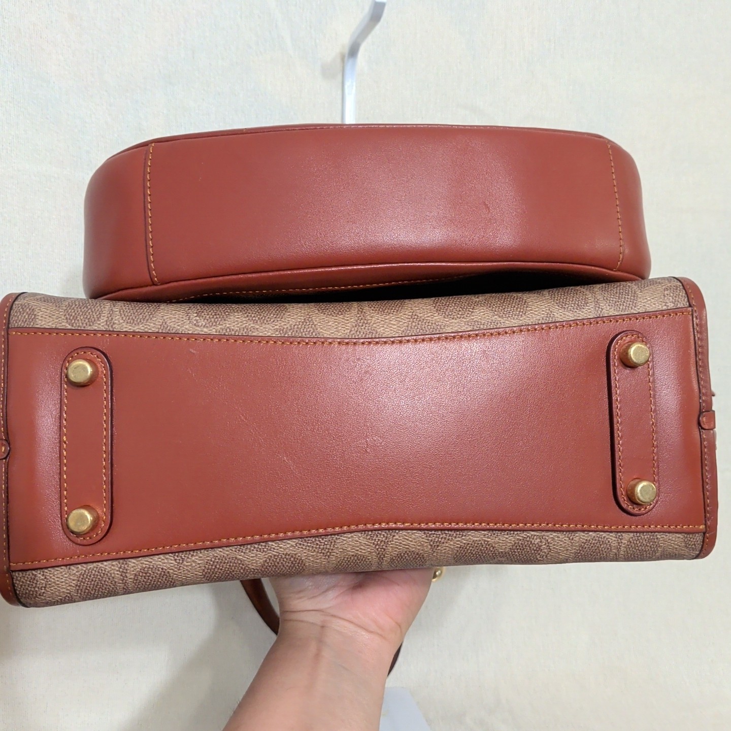 Coach 3-Piece Set: C4825 Lori & Sutton & Wallet in Leather-Tan Rust Collection