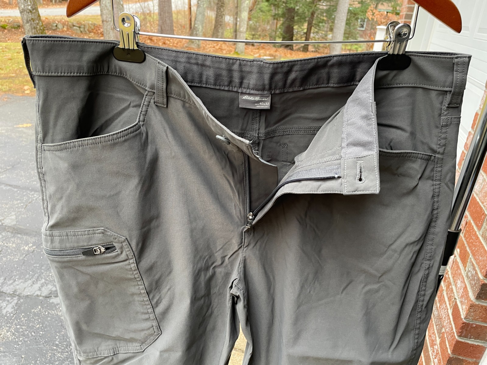 Eddie Bauer Men’s 40 x 32 Gray Nylon Elastane Stretch Hiking Pants Barely Worn