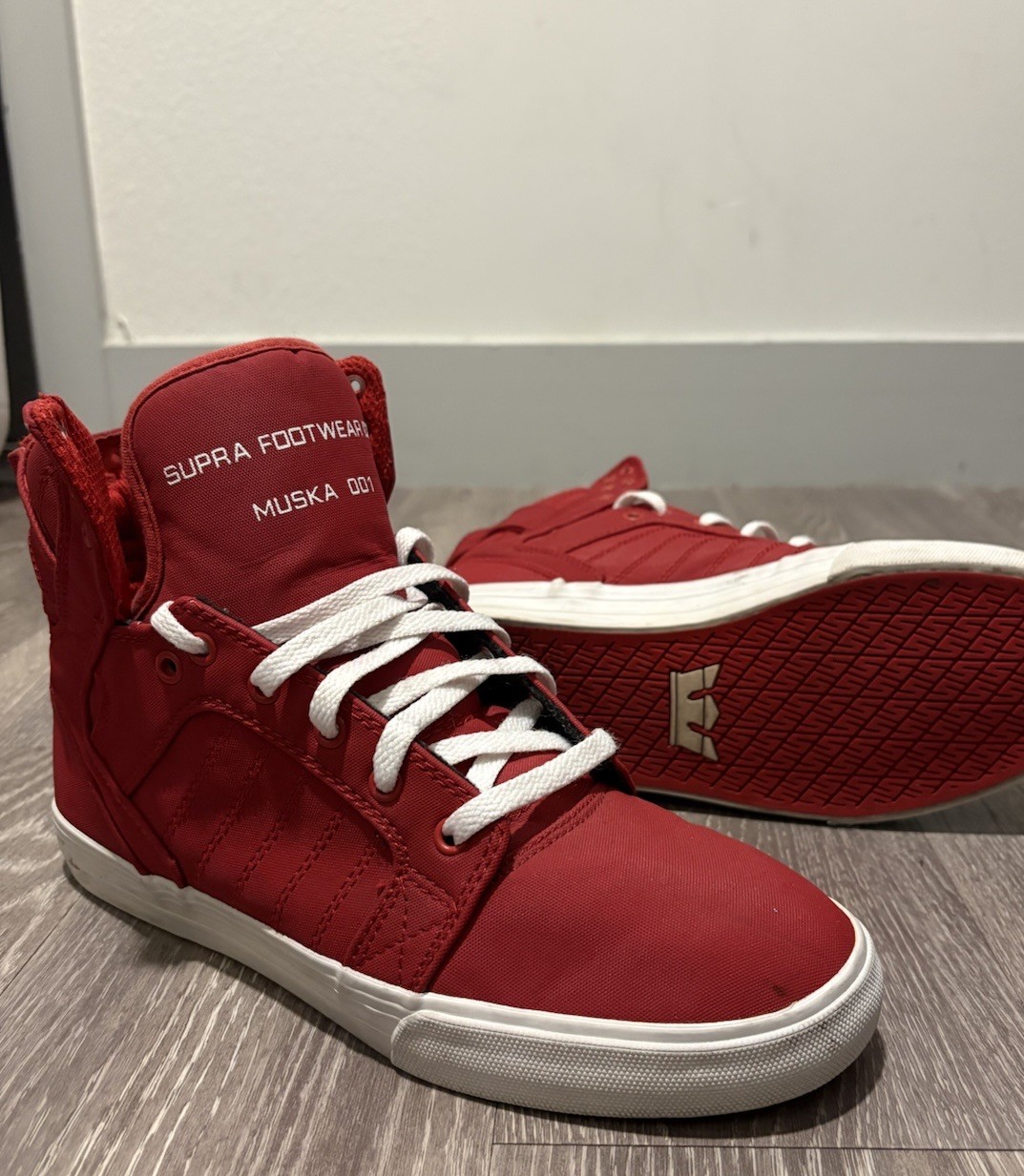 SUPRA Muska 001 Men’s Red/White High Top Lace-Up Athletic Sneakers