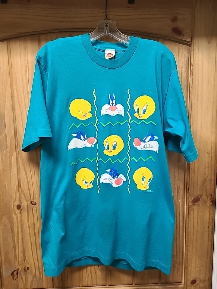 Vintage 1997Tweetie Bird Looney Toons Graphic T -Shirt-single stitch-size large