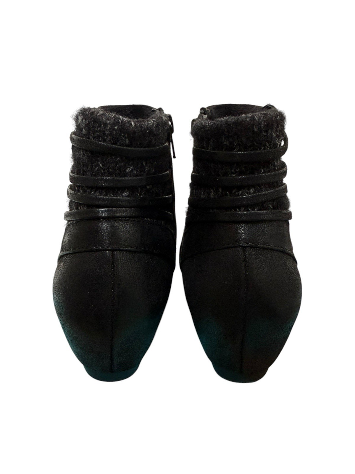 Baretraps Black Wedge Ankle Booties Womens Size 8M Peanut Side Zip Comfort NIB