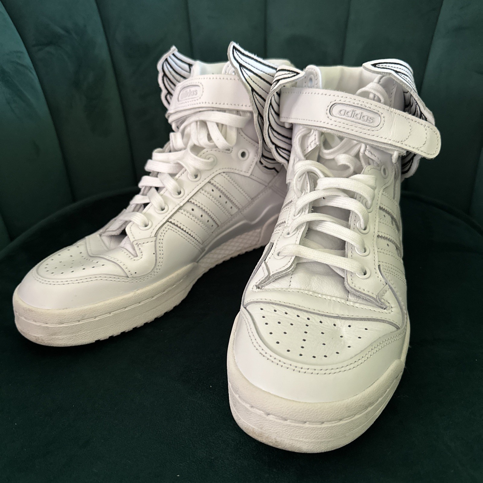 Adidas + Jeremy Scott KS Wings 4.0 White Men’s Size 9 1/2 With Box