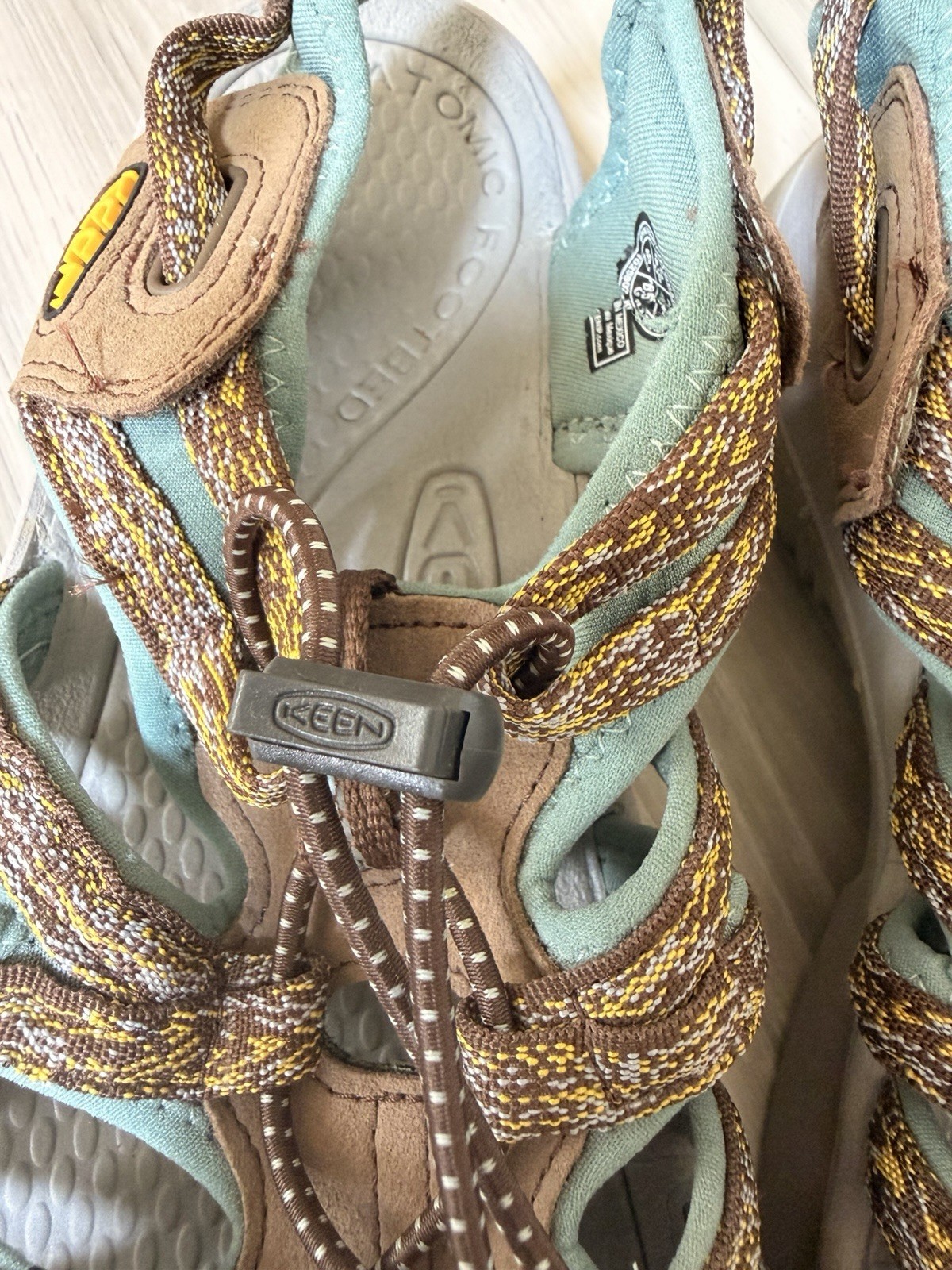 KEEN Women’s Strappy Lace-Up Adjustable Closed-Toe Sport Sandals 9.5