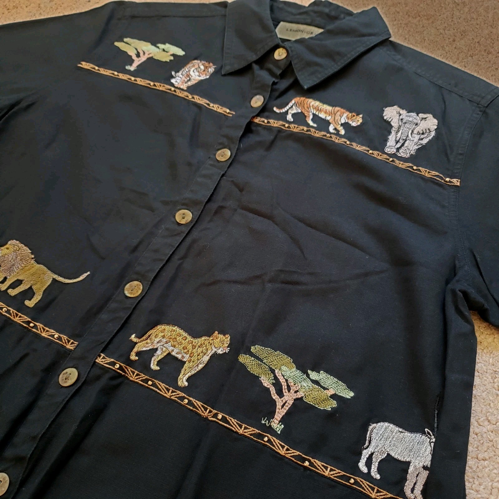 Vintage Lemon Grass Button Front Shirt Embroidered Animals Safari Black Size M