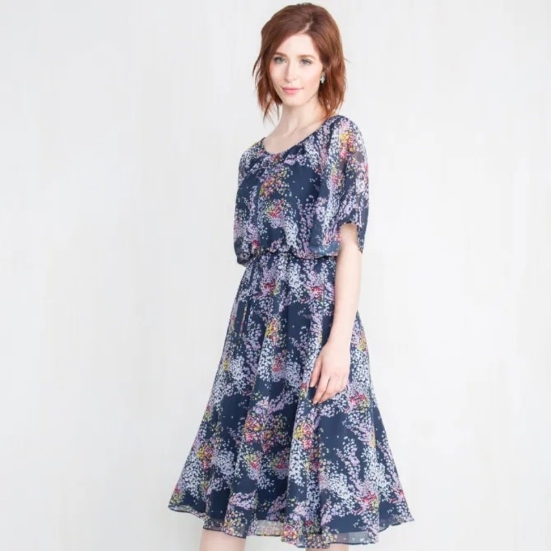 ModCloth Fiore Your Entertainment Flora Navy Blue Floral Cold Shoulder Dress Lg