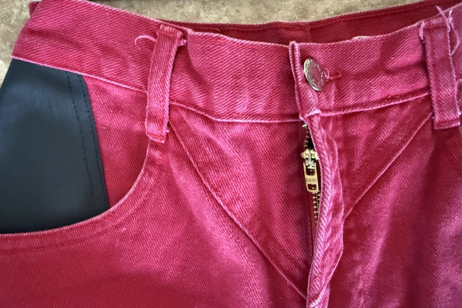 Vintage 90s Ozark Mountain red Western jeans with leather, straight‑leg size 5