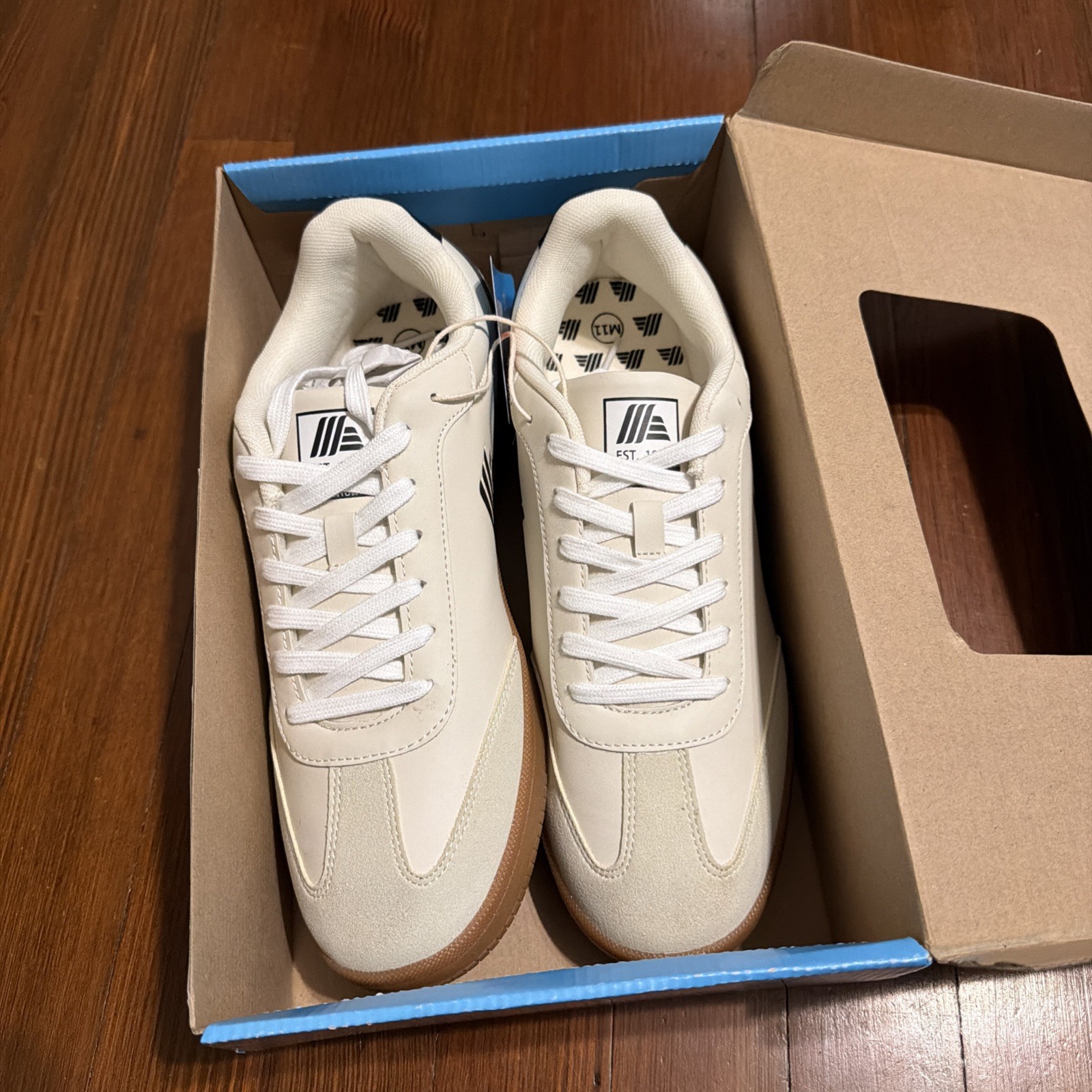 Cream In Color Aldi Mens 50th Anniversary Shoes Size 11 New In Box