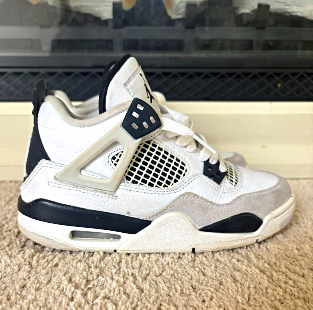 Used Air Jordan 4 Retro Military Black GS Size 3.5Y 408452-111 White Grey Used