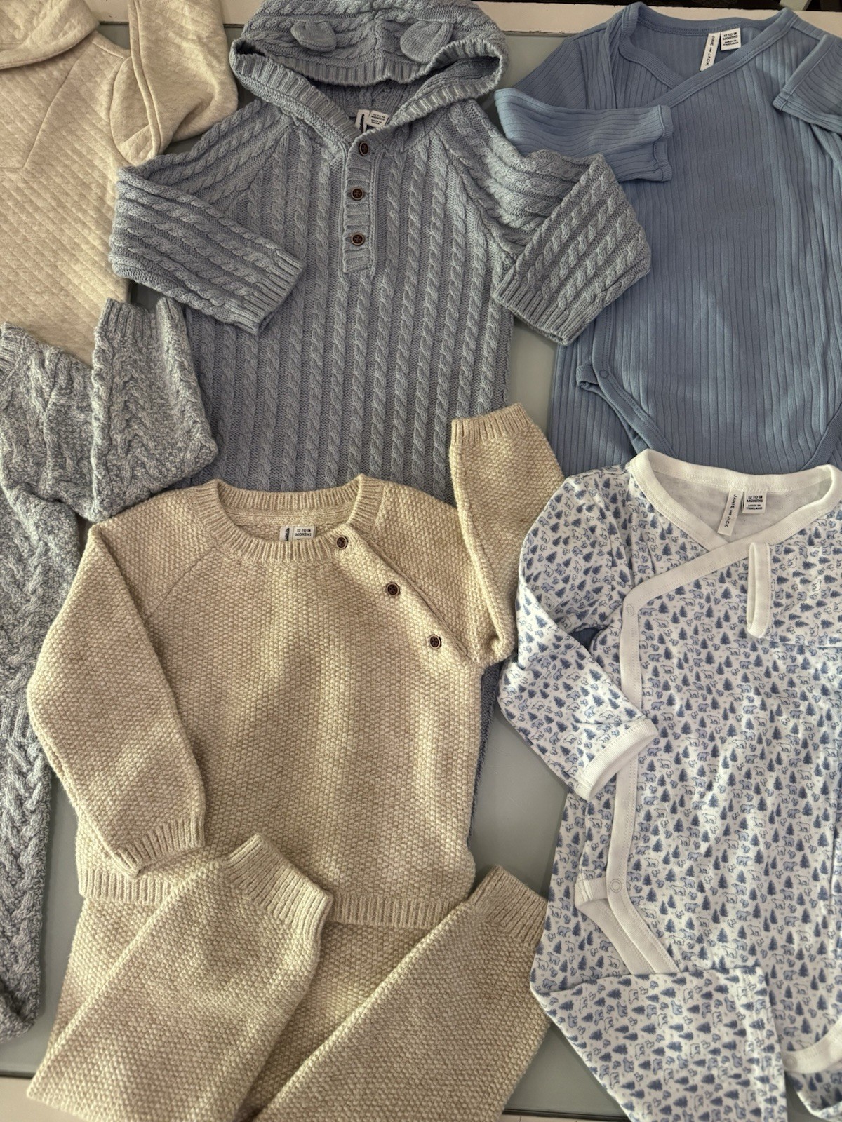 JANIE AND JACK Snow Cub Tan Cable Knit 14 PCS Set & Romper Size 12-18 Month