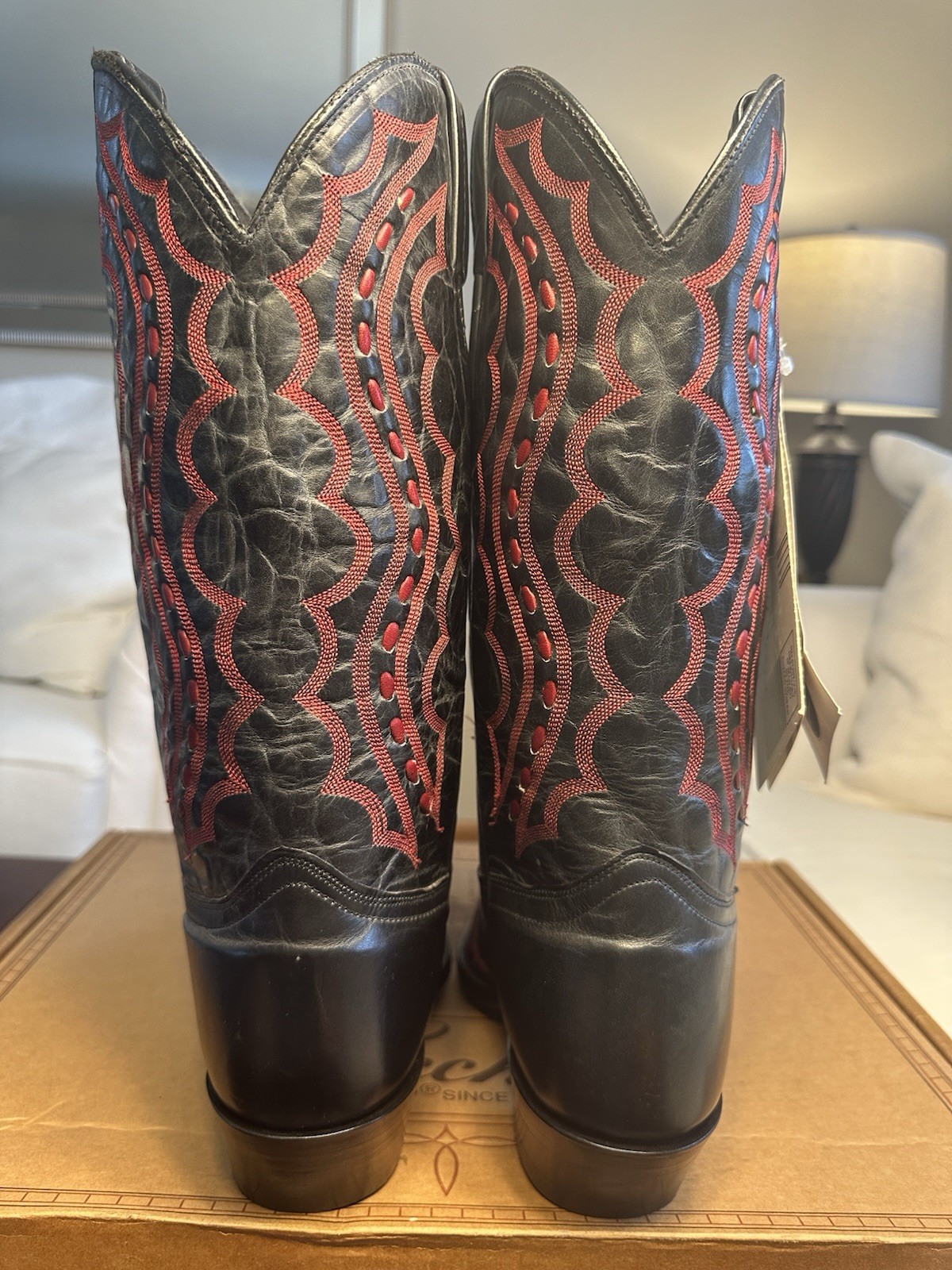 J Chisholm Men’s Handcrafted 1990’s Joe Diffie Black/Red Wing Tip Boots Size 10D
