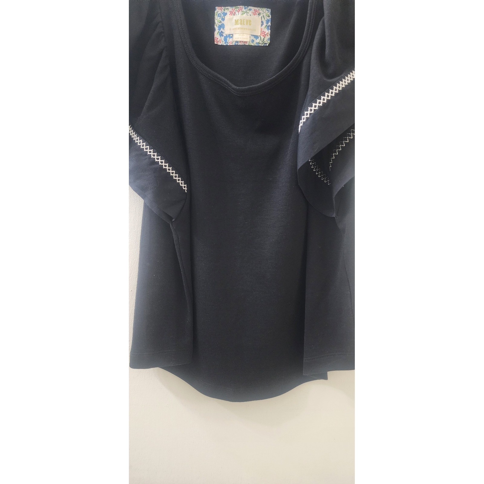 Maeve Anthropologie Navy Blue Flutter Sleeve Embroidered Knit Top Medium