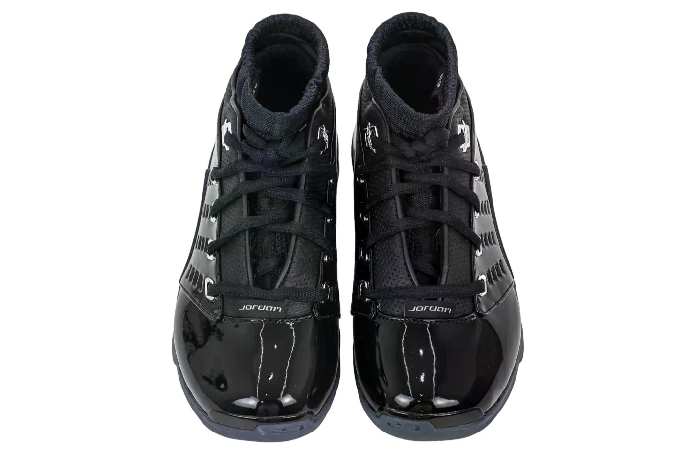 Men – Jordan 17 Low “Black Patent” IV7640-001 Size US 7-12