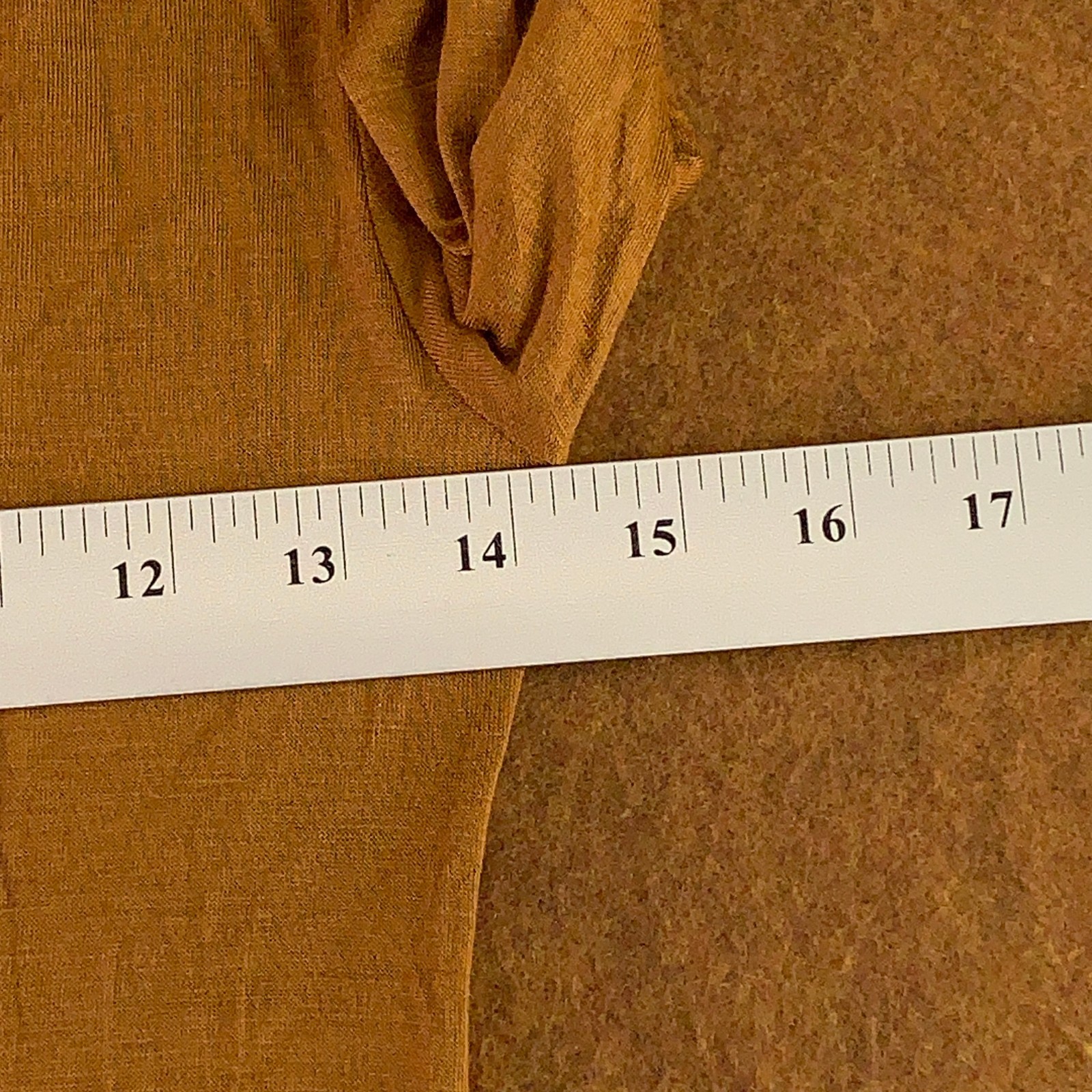 Active Basic Womens Small Brown Turtleneck Long Sleeve Pullover T-Shirt NWOT