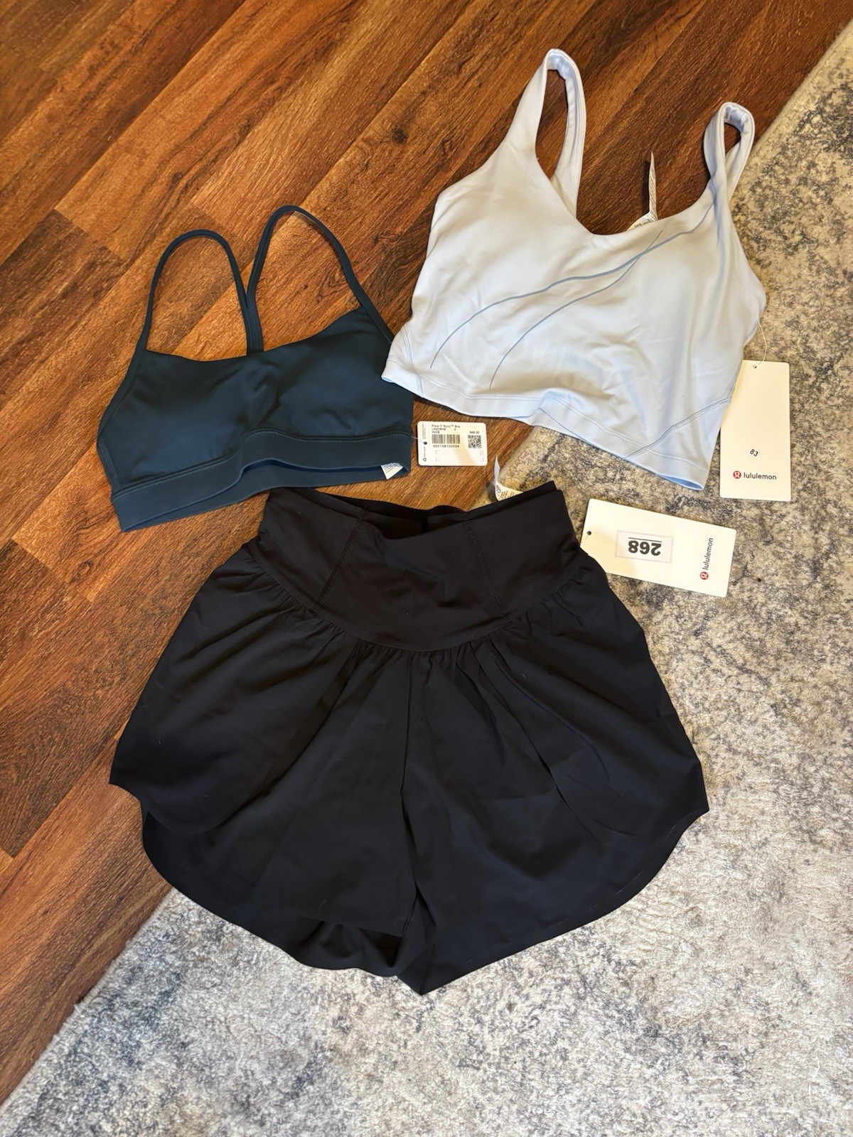 Lululemon Size 4 Lot Of 3 Items; HR Shorts, Flow Y Bra And Align Tank NWT