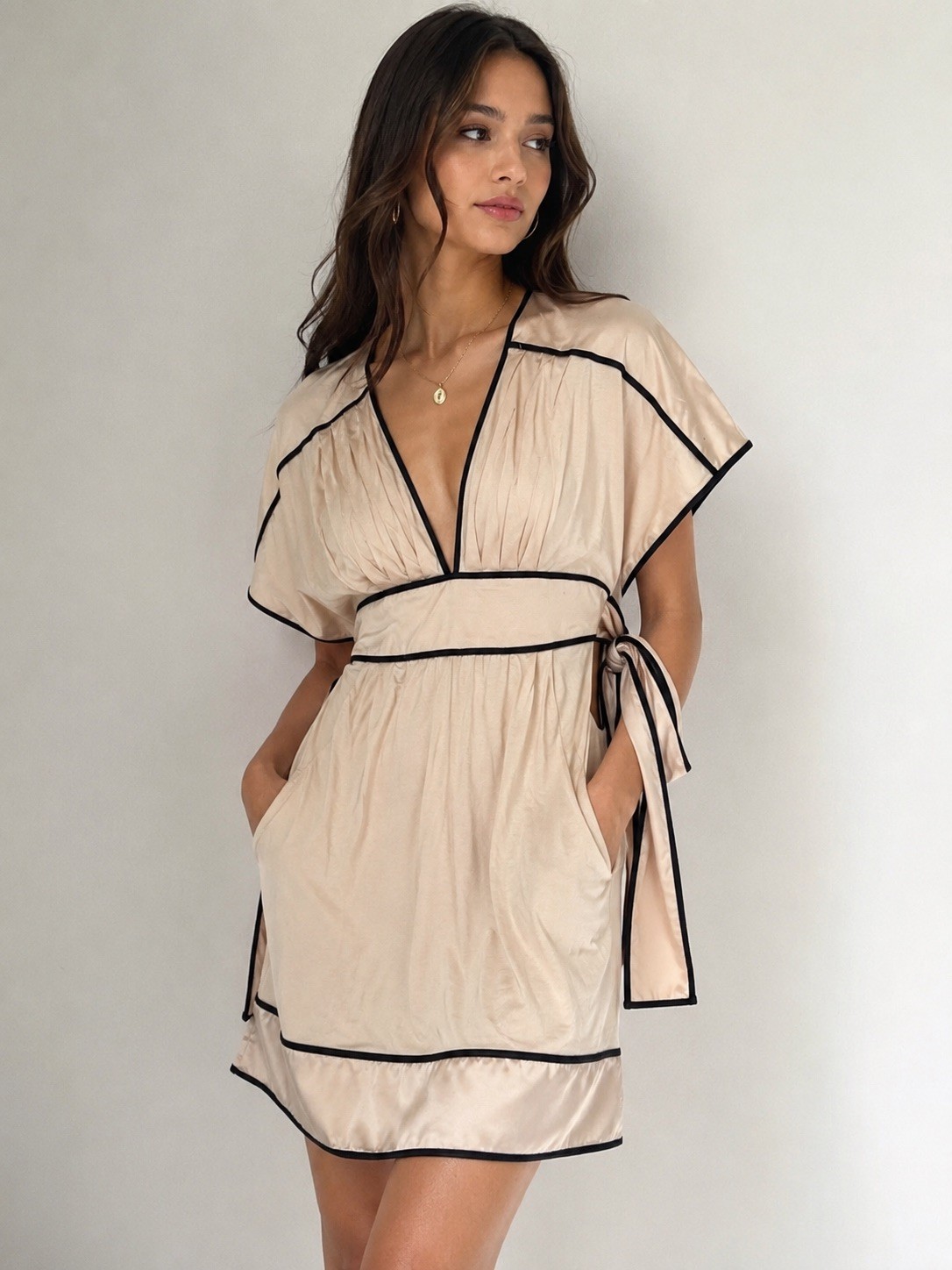 Urban Behavior Champagne Open Back Tie Dress | Contrast Trim | Size M