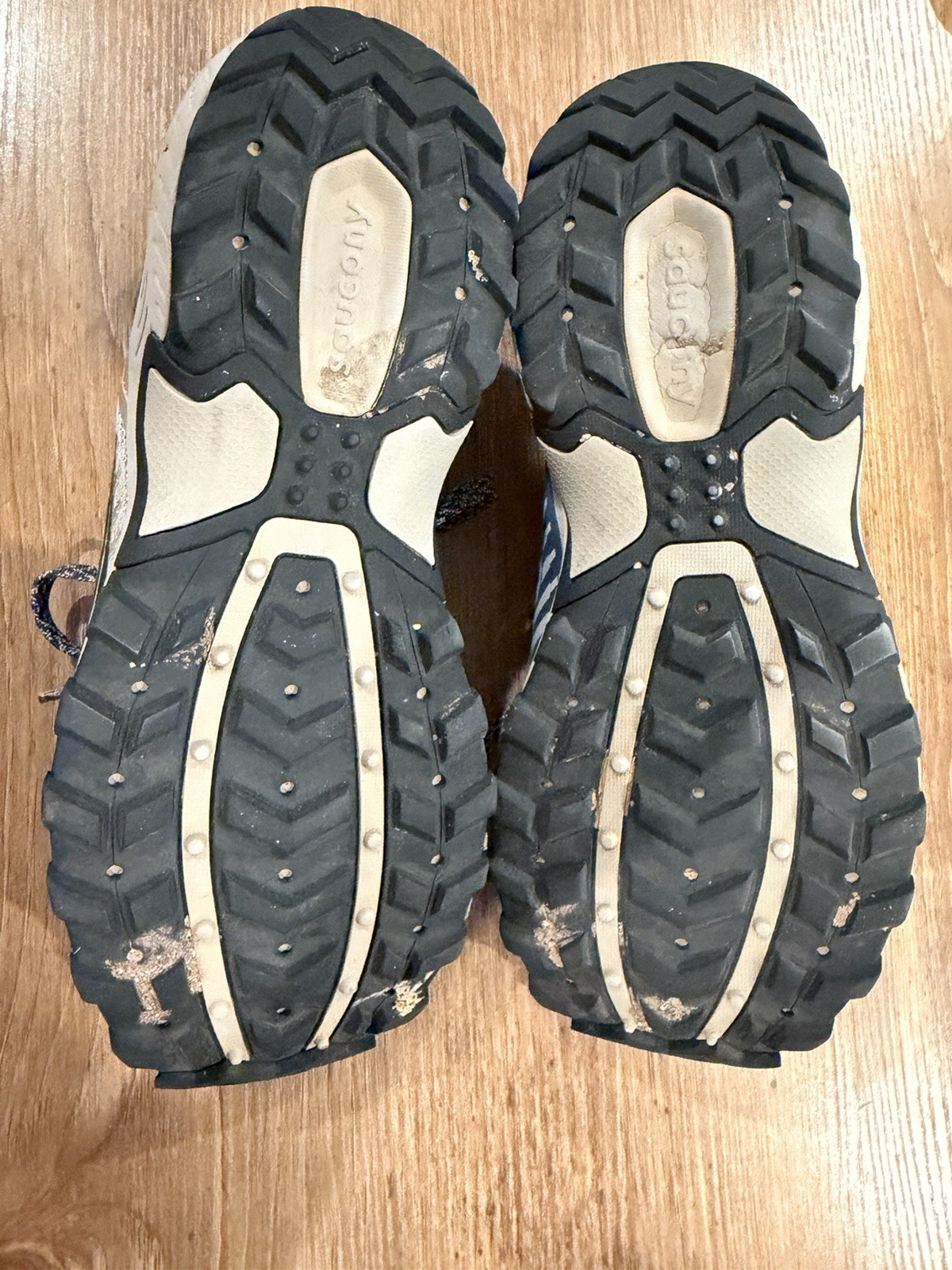 Saucony Excursion TR15 Smoke Trail/Running Shoe -Men’s 10