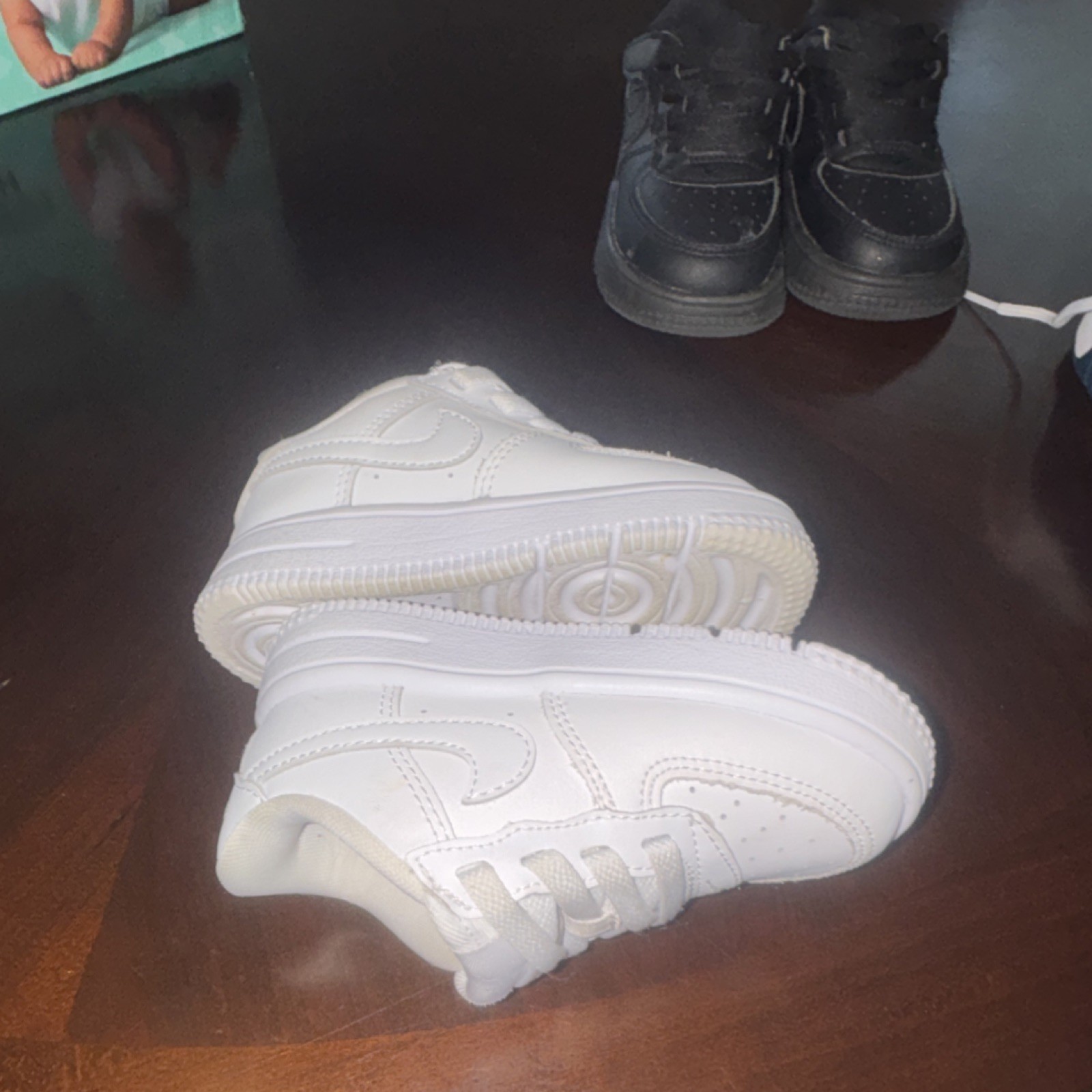 Jordan Air Jordan 12 White/Blue Air Force 1 /Unisex Kid Basketball Leather Mid-